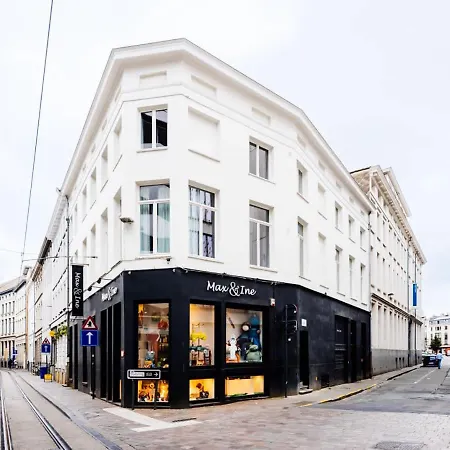 Apartman Stylish Duplex With Premium Materials In Center Gent