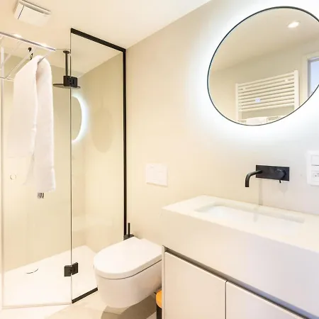 Huswell - Stylish Duplex With Premium Materials In Center Ghent