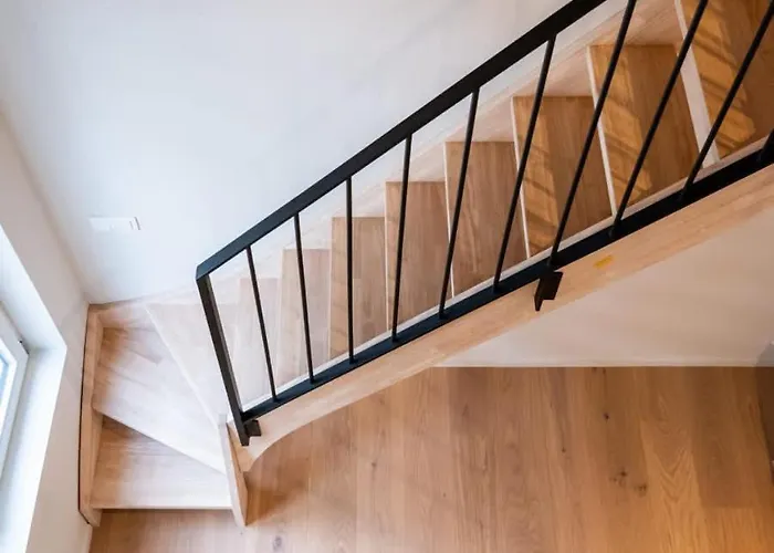 Huswell - Stylish Duplex With Premium Materials In Center 公寓